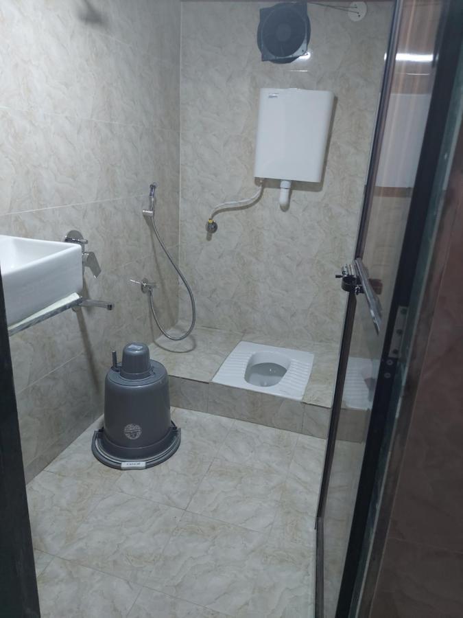 Asra Dormitory For Male And Female Mumbai Luaran gambar
