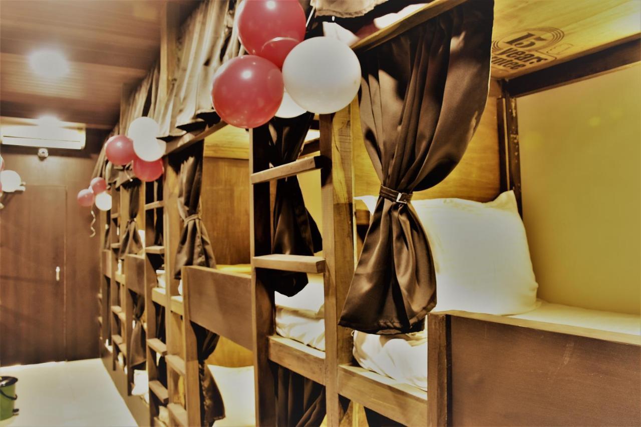 Asra Dormitory For Male And Female Mumbai Luaran gambar