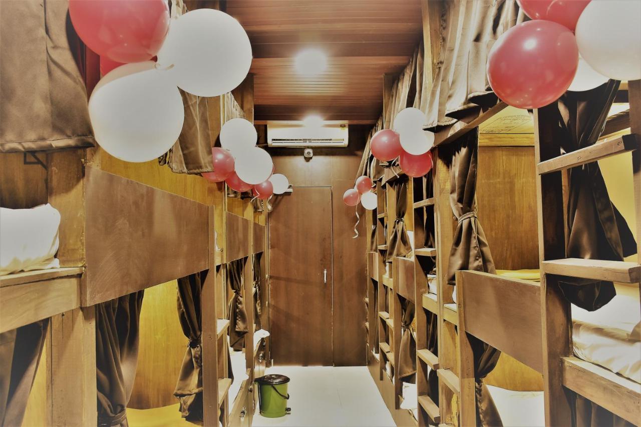 Asra Dormitory For Male And Female Mumbai Luaran gambar