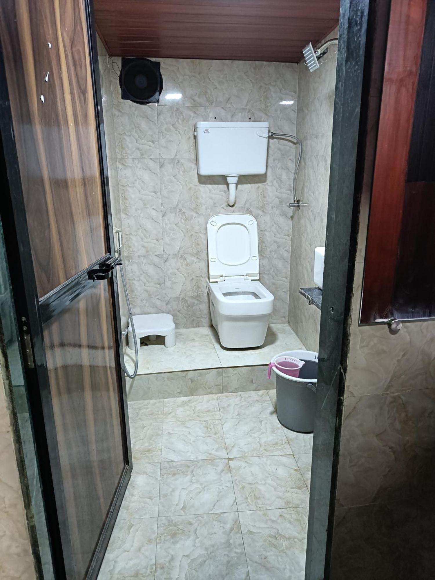Asra Dormitory For Male And Female Mumbai Luaran gambar