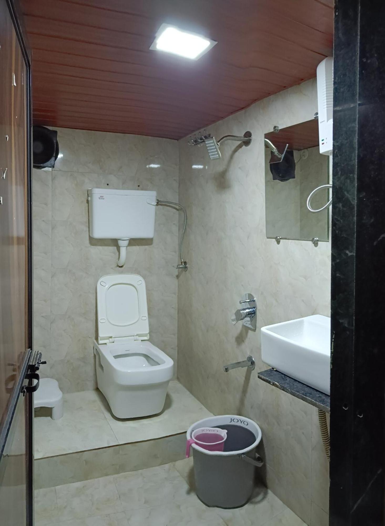 Asra Dormitory For Male And Female Mumbai Luaran gambar
