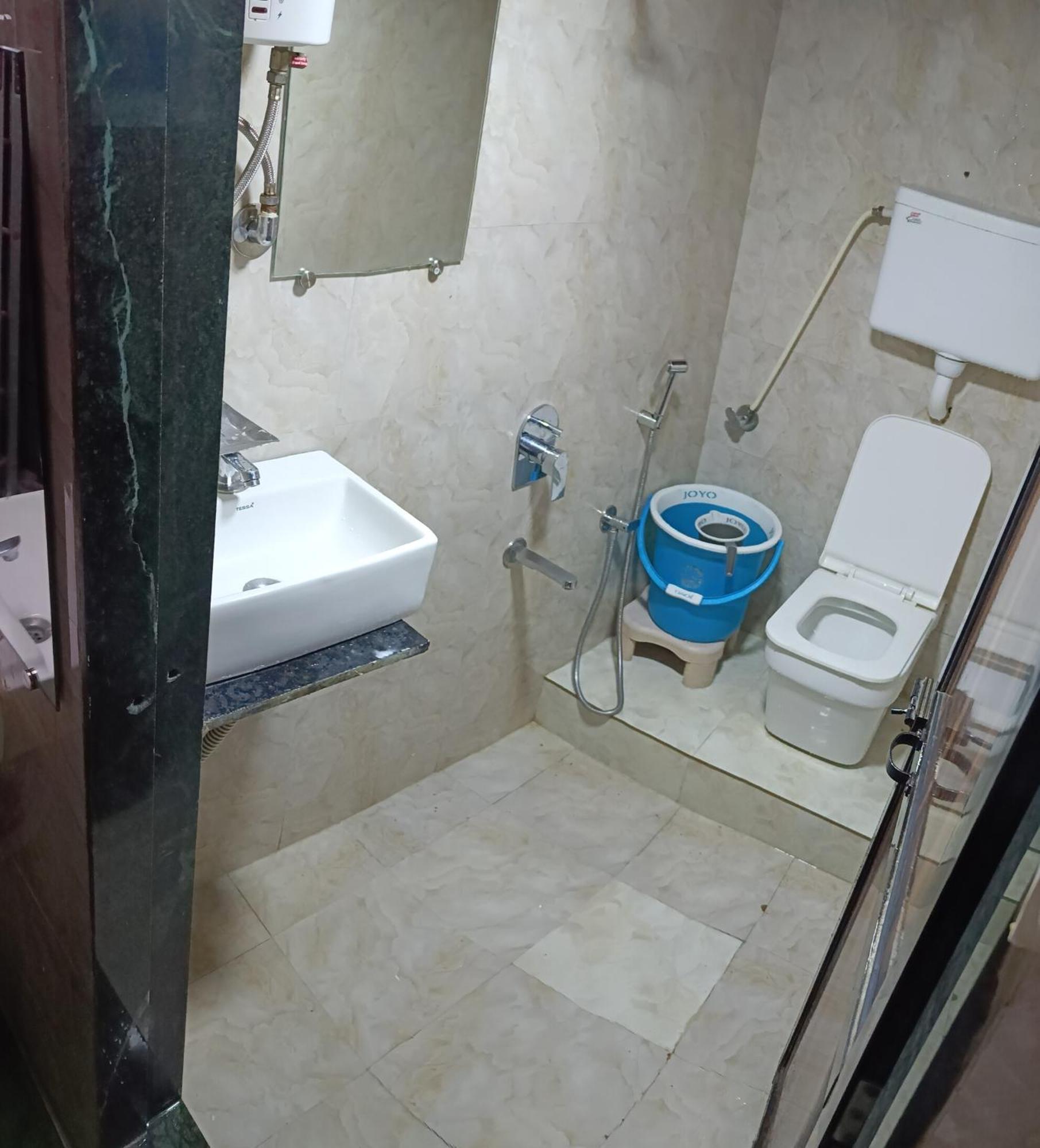 Asra Dormitory For Male And Female Mumbai Luaran gambar